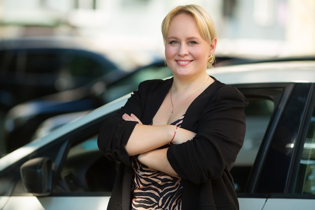 Porträtfoto, Vertriebsleiter, Kundenbetreuung, Automobilverkauf